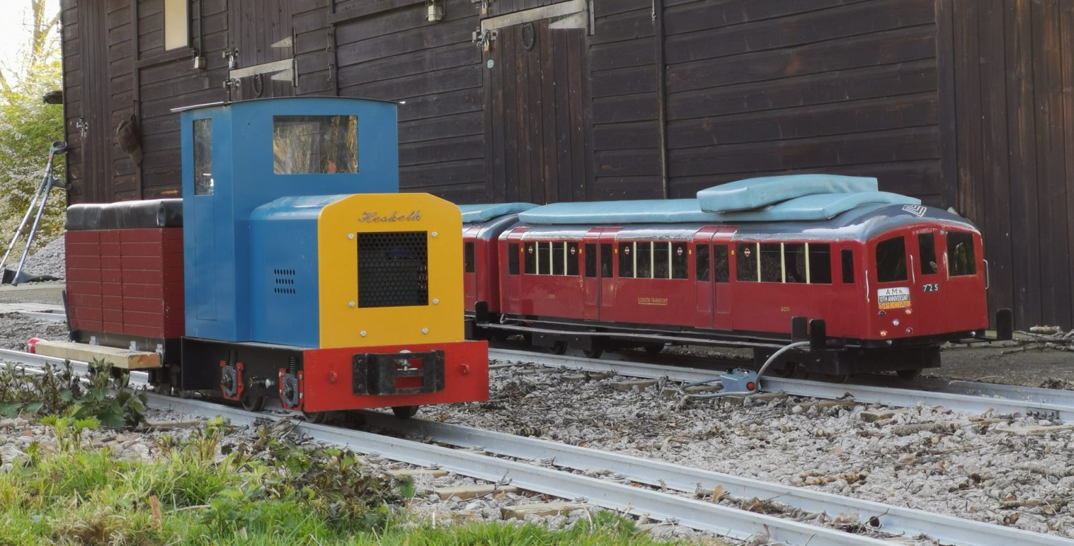 Diesel Shunter & Little Red Train